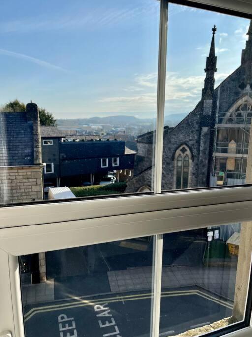 Boutique Penthouse Apartment With Rooftop Terrace Clitheroe Exterior photo